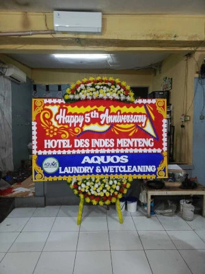 Papan Bunga di Gereja Tiberias