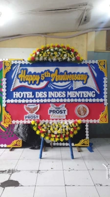 Papan Bunga di Gereja Tiberias