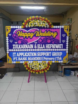 Papan Bunga di Gereja Tiberias